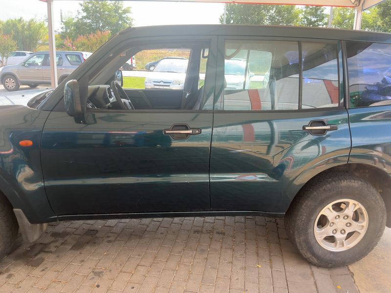 Mitsubishi Pajero 3.2 DI-D Avance — zdjęcie 4