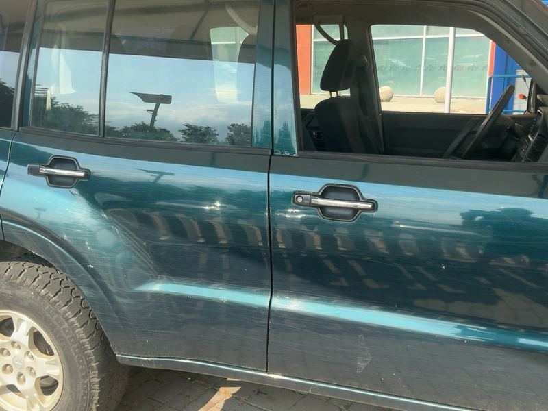 Mitsubishi Pajero 3.2 DI-D Avance — zdjęcie 7
