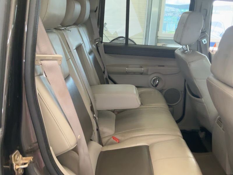 Jeep Commander 3.0 CRD V6 Limited — zdjęcie 14