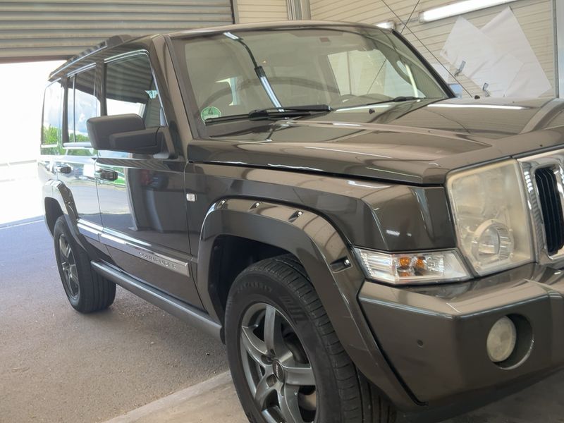 Jeep Commander 3.0 CRD V6 Limited — zdjęcie 8