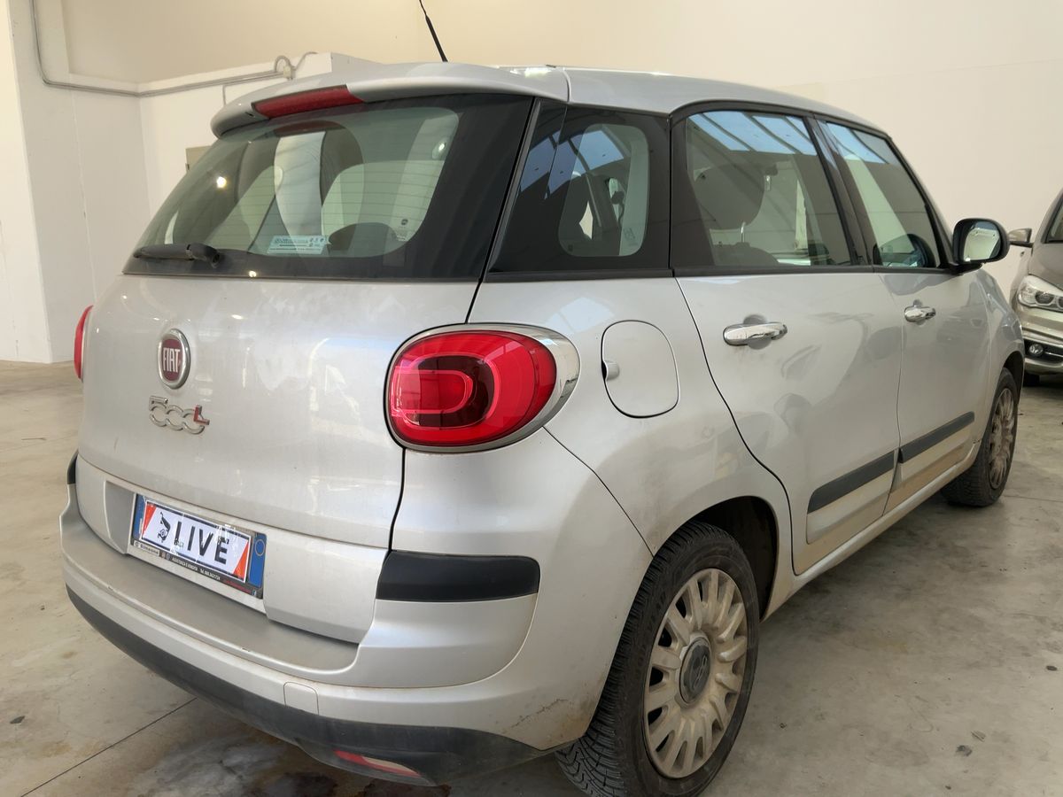 Fiat 500L 2019 — photo 9