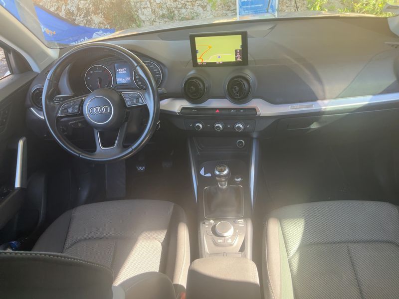 Audi Q2 1.6 TDI Sport edition — zdjęcie 12