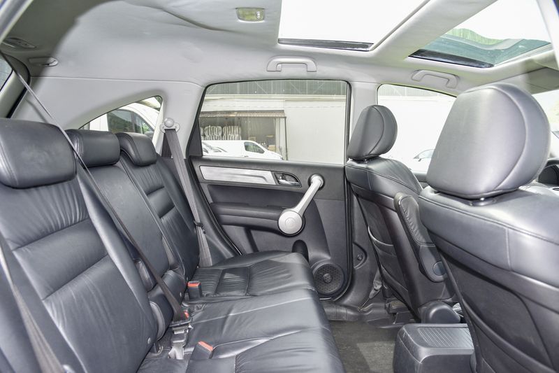 Honda CR-V 2.2 CTDI Executive — zdjęcie 13