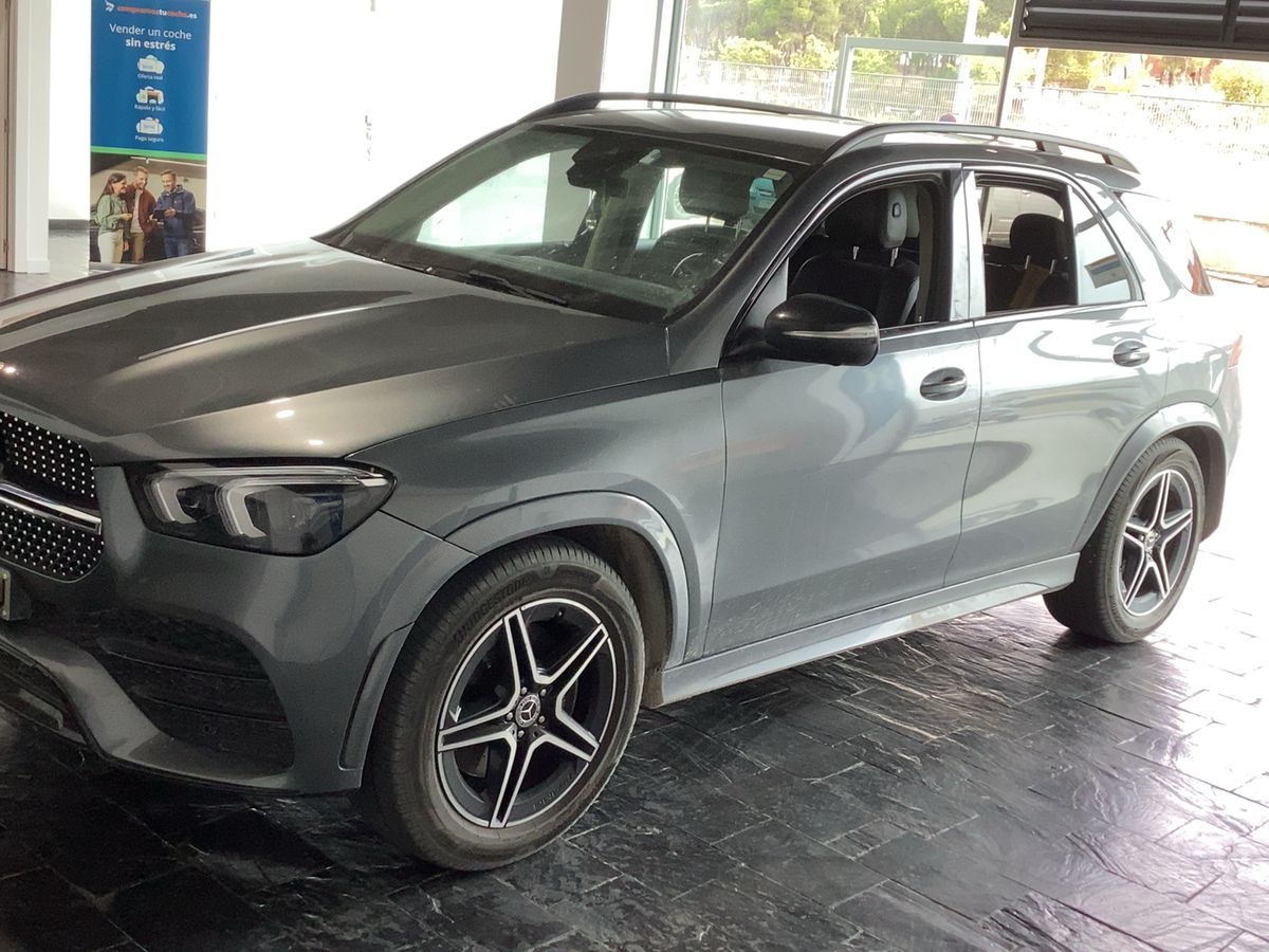 Mercedes-Benz GLE-Klasse GLE 300 d 4Matic AMG Line