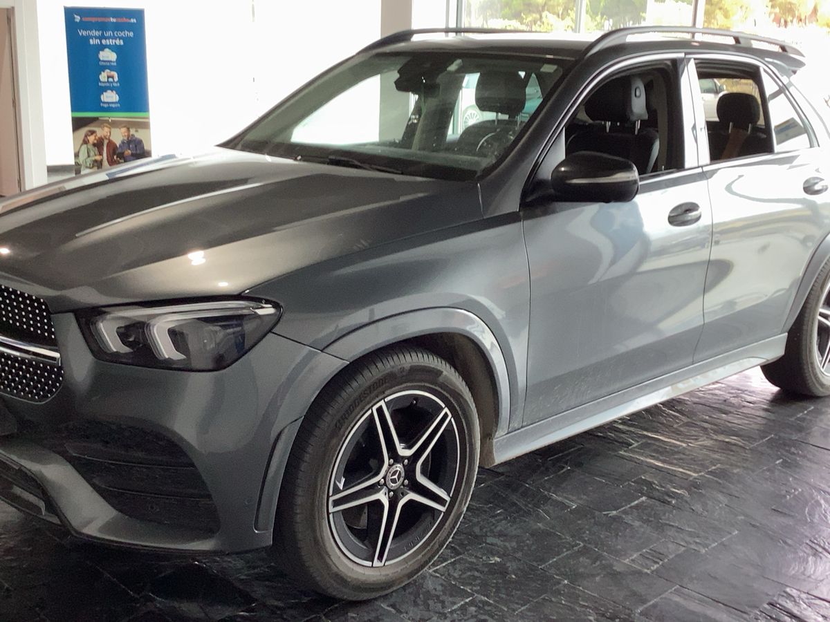 Mercedes-Benz GLE-Klasse GLE 300 d 4Matic AMG Line