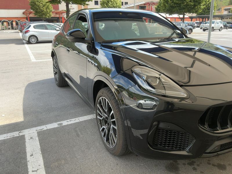 Maserati Grecale 2.0 Turbo Mild-Hybrid Modena AWD — zdjęcie 8