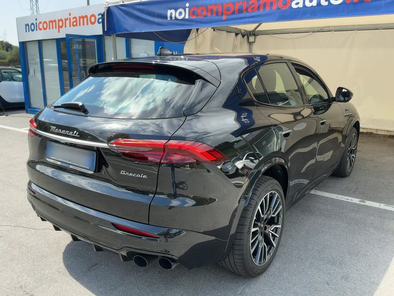 Maserati Grecale 2.0 Turbo Mild-Hybrid Modena AWD — zdjęcie 6
