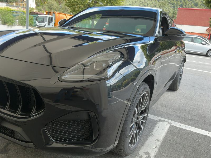 Maserati Grecale 2.0 Turbo Mild-Hybrid Modena AWD — zdjęcie 2