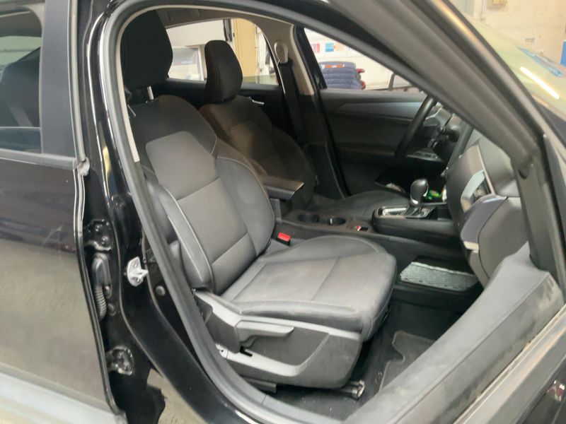 Renault Arkana 1.6 Hybrid E-Tech Business — zdjęcie 11