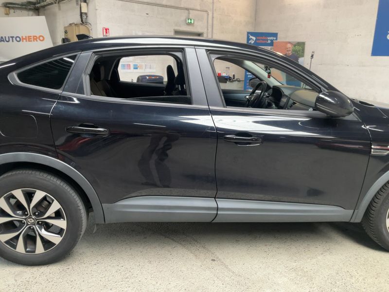 Renault Arkana 1.6 Hybrid E-Tech Business — zdjęcie 7