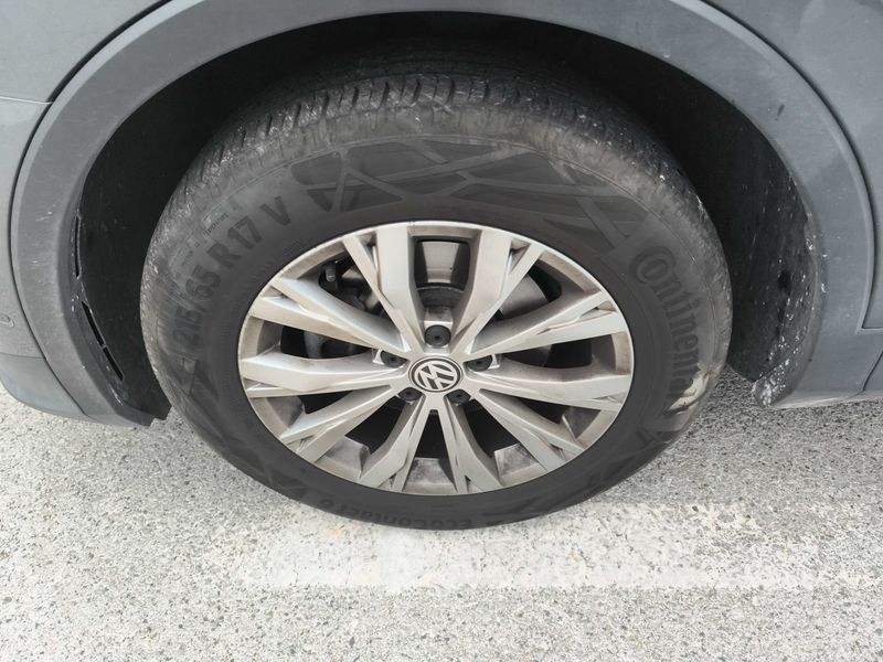 Volkswagen Tiguan 1.4 TSI ACT Advance BlueMotion Tech — zdjęcie 19