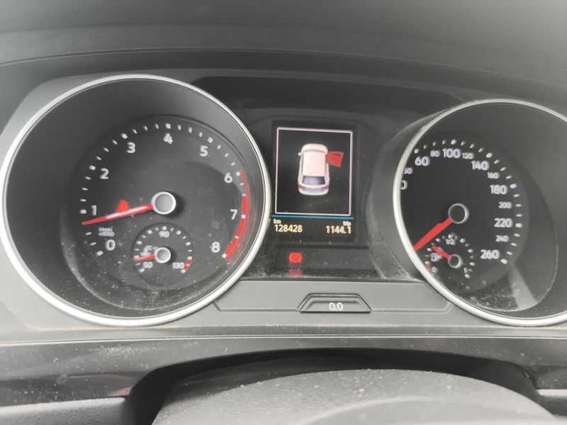 Volkswagen Tiguan 1.4 TSI ACT Advance BlueMotion Tech — zdjęcie 12