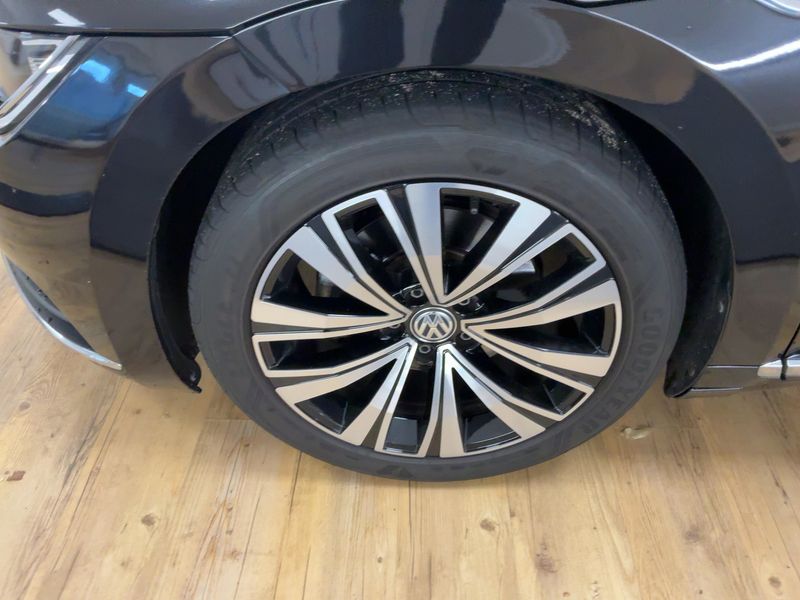 Volkswagen Arteon 2.0 TSI Elegance 2018 – снимка 3