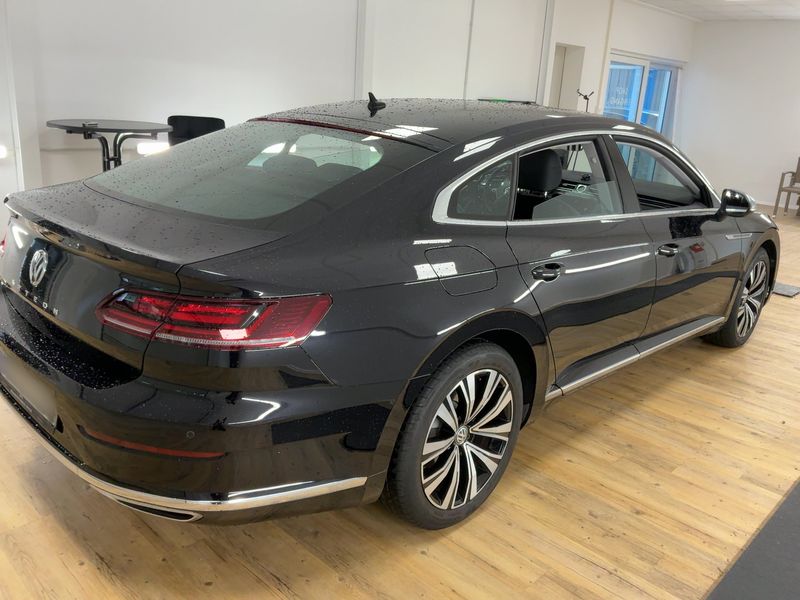 Volkswagen Arteon 2.0 TSI Elegance — zdjęcie 6
