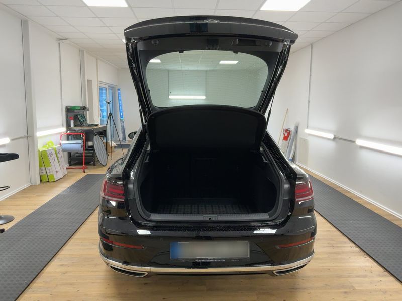 Volkswagen Arteon 2.0 TSI Elegance — zdjęcie 10