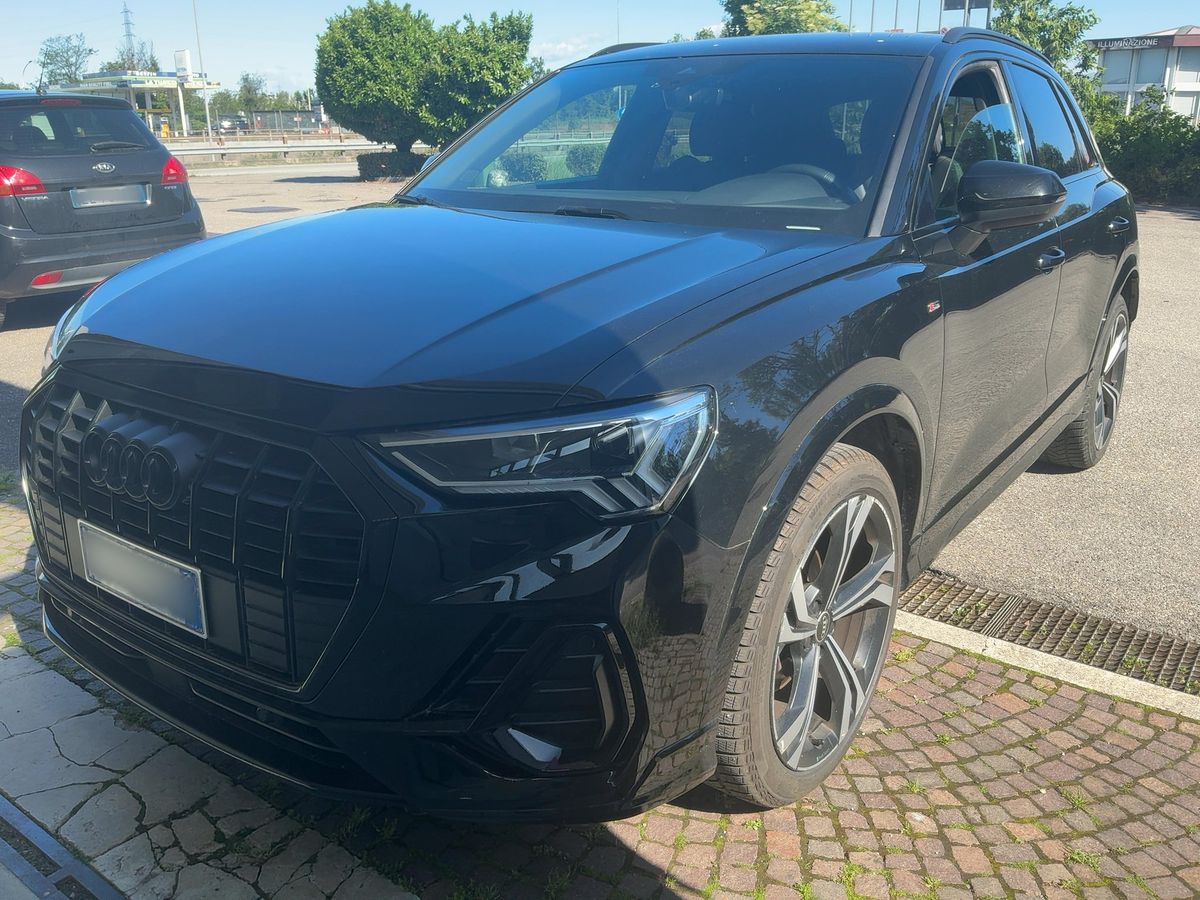 Audi Q3 2021