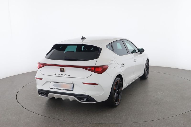 Cupra Leon 1.5 eTSI 2024 – снимка 8