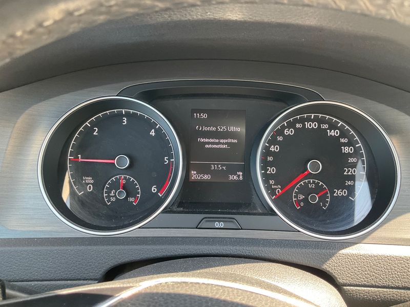 Volkswagen Golf VII 1.6 TDI Comfortline BlueMotion Tech 2013 – снимка 18