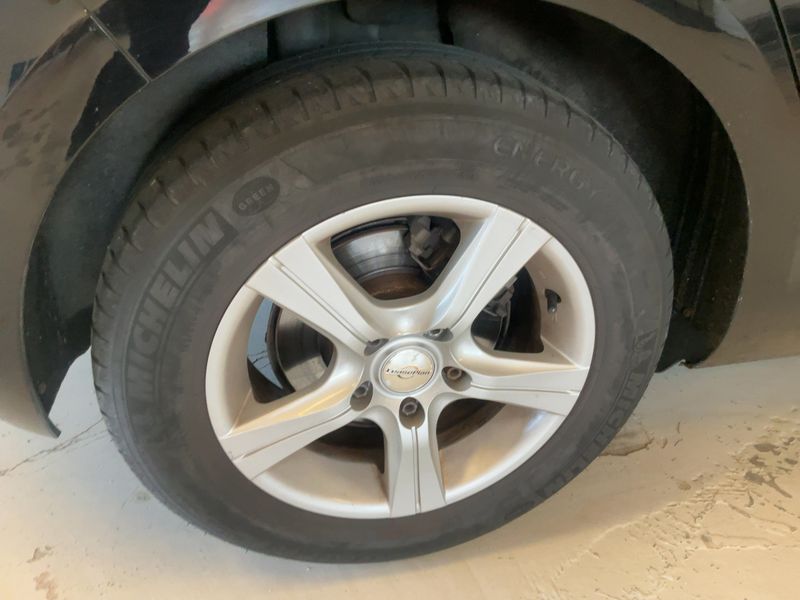 Volkswagen Golf VII 1.6 TDI Comfortline BlueMotion Tech 2013 – снимка 9