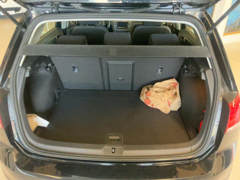 Volkswagen Golf VII 1.6 TDI Comfortline BlueMotion Tech 2013 – снимка 15
