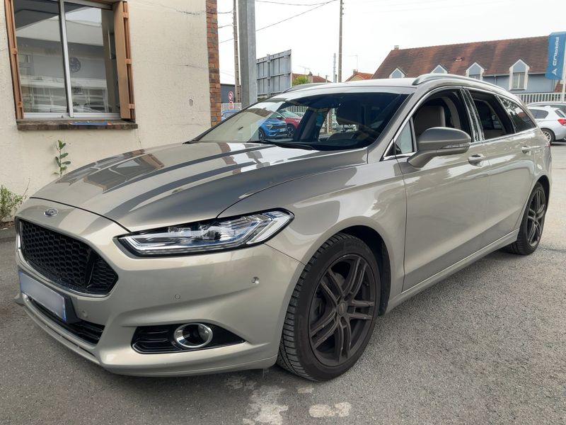 Ford Mondeo 2.0 EcoBoost Titanium — zdjęcie 1