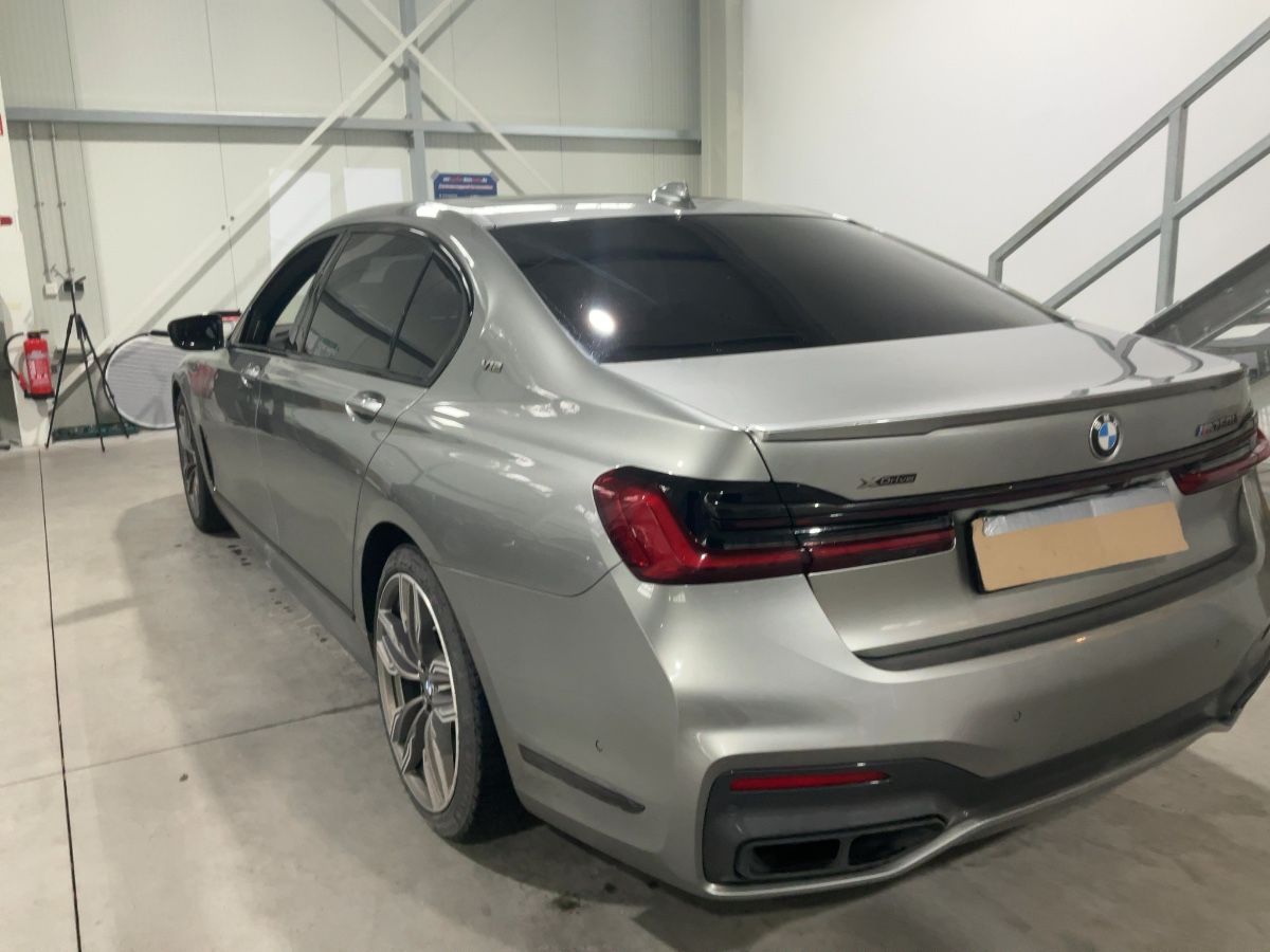 BMW 7er 2020 — photo 7