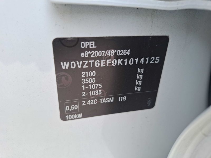 Opel Insignia Grand Sport 1.6 CDTI DPF Innovation — zdjęcie 16