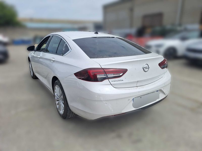 Opel Insignia Grand Sport 1.6 CDTI DPF Innovation — zdjęcie 3