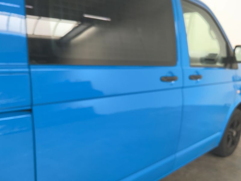Volkswagen T5 Transporter 2.0 TDI Kasten — zdjęcie 7