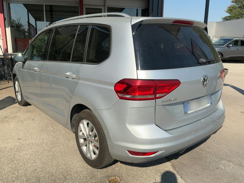 Volkswagen Touran 1.6 TDI Comfortline BlueMotion Tech — zdjęcie 3