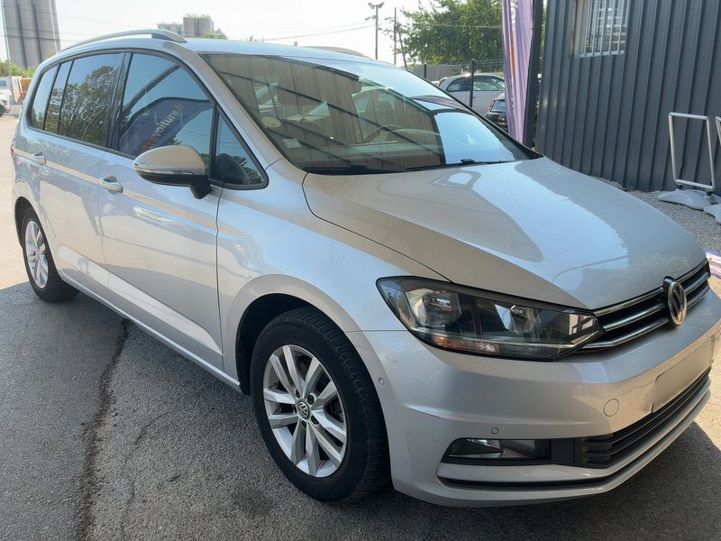 Volkswagen Touran 1.6 TDI Comfortline BlueMotion Tech — zdjęcie 8