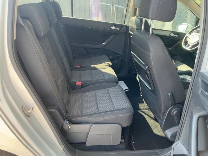 Volkswagen Touran 1.6 TDI Comfortline BlueMotion Tech — zdjęcie 14