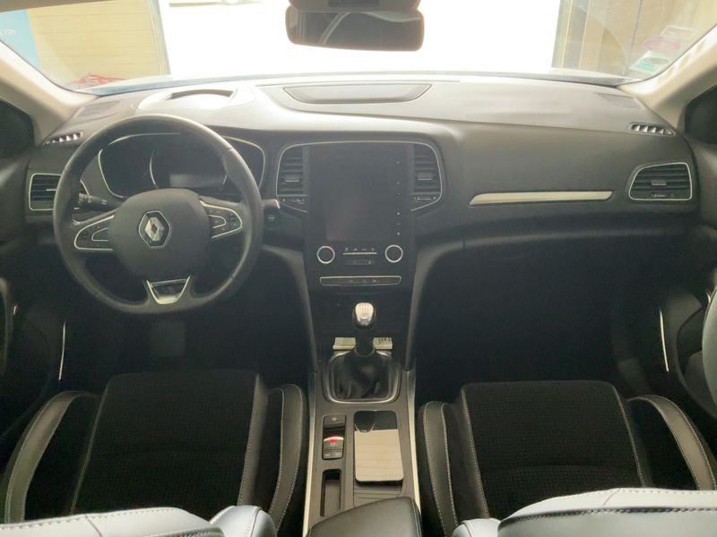Renault Megane 1.2 TCe Energy Intens — zdjęcie 12