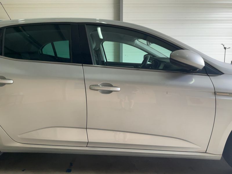 Renault Megane 1.2 TCe Energy Intens — zdjęcie 7