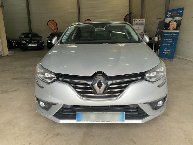 Renault Megane 1.2 TCe Energy Intens — zdjęcie 9