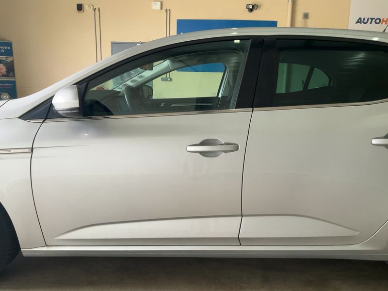 Renault Megane 1.2 TCe Energy Intens — zdjęcie 4