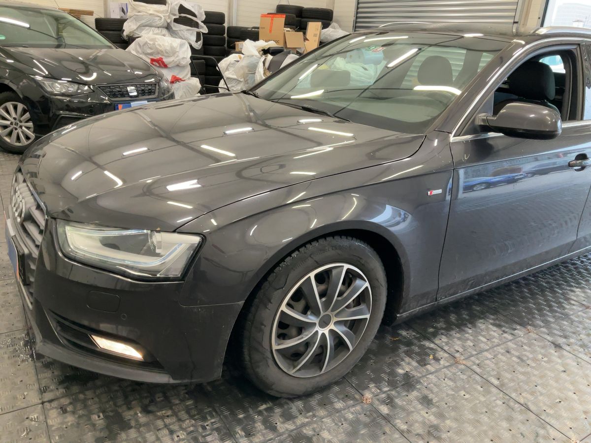 Audi A4 1.8 TFSI S line Sportpaket plus