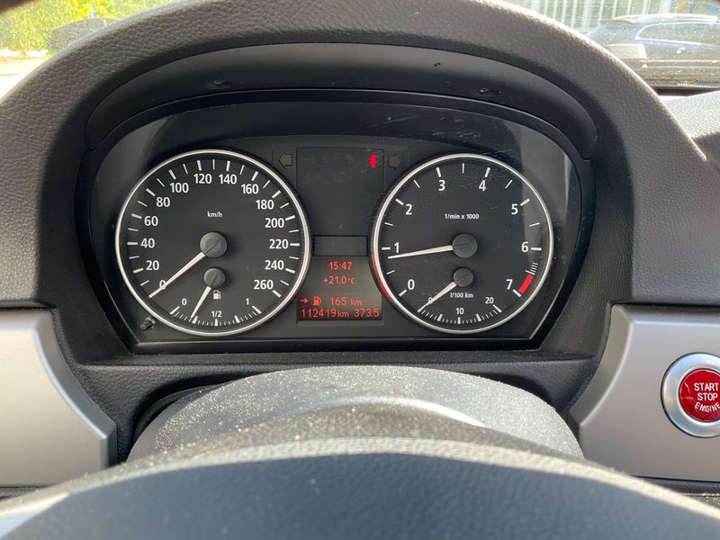 BMW 3er 320i — zdjęcie 4