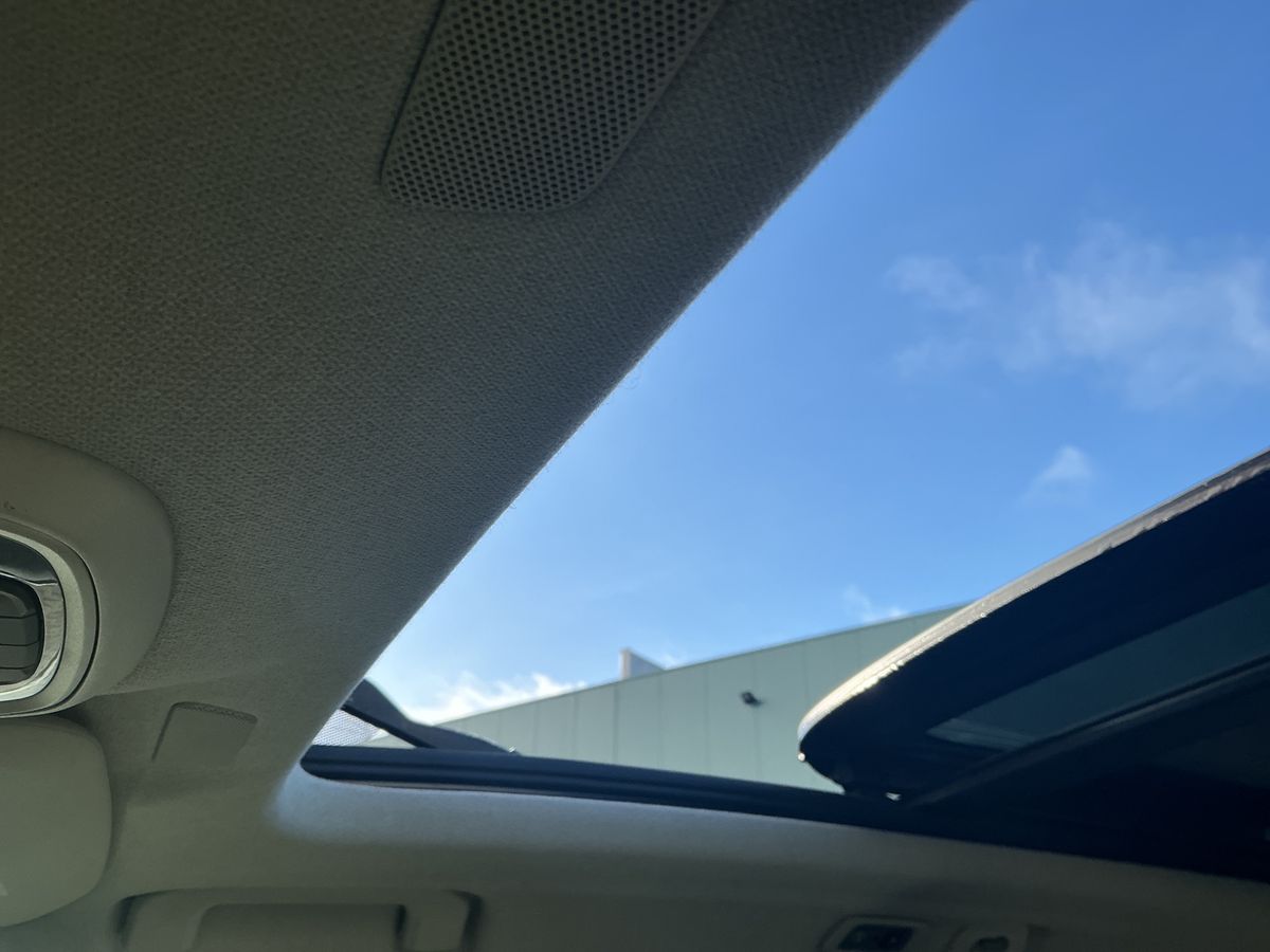 Volvo XC40 2021 — photo 52