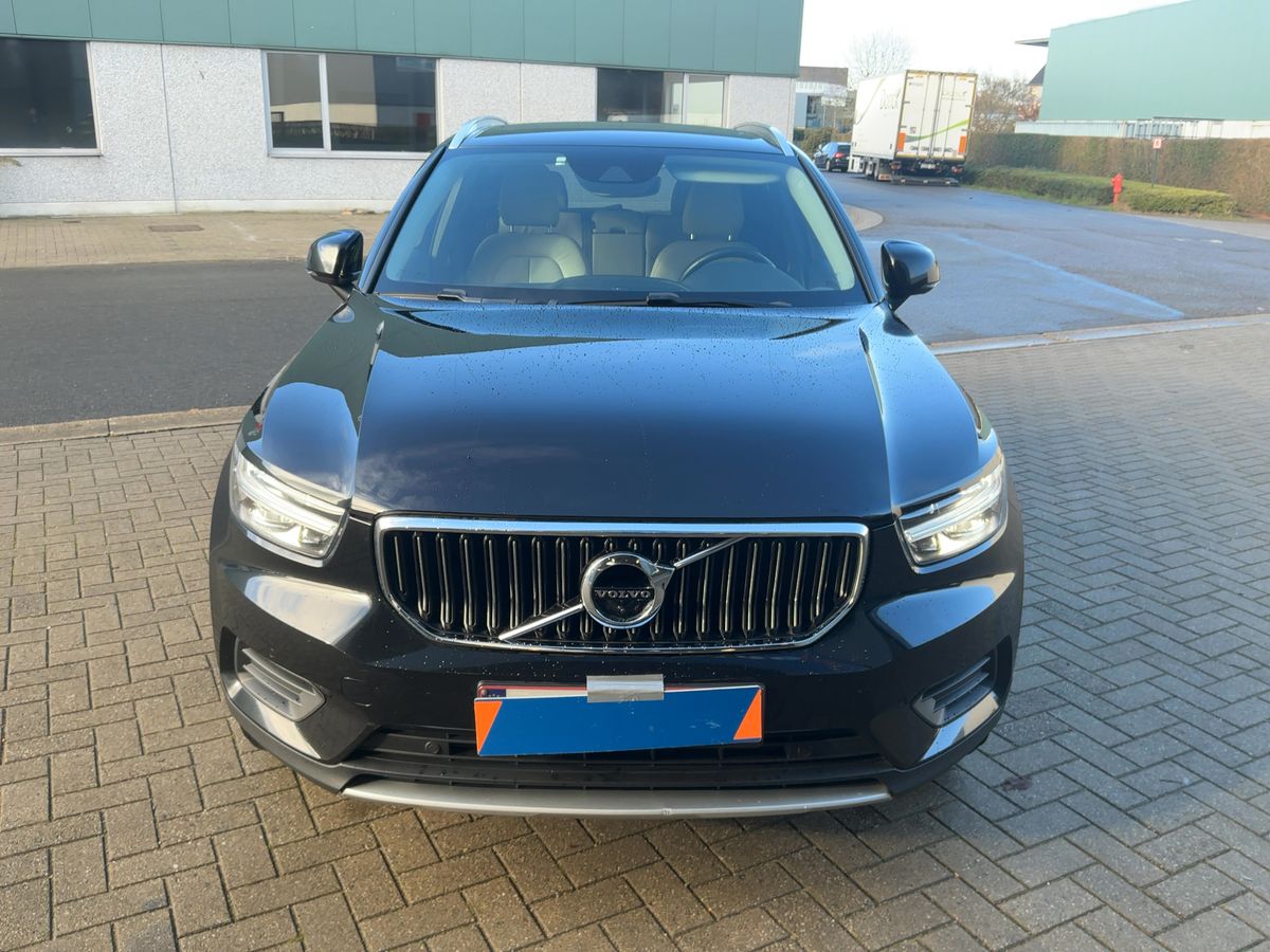 Volvo XC40 2021 — photo 15