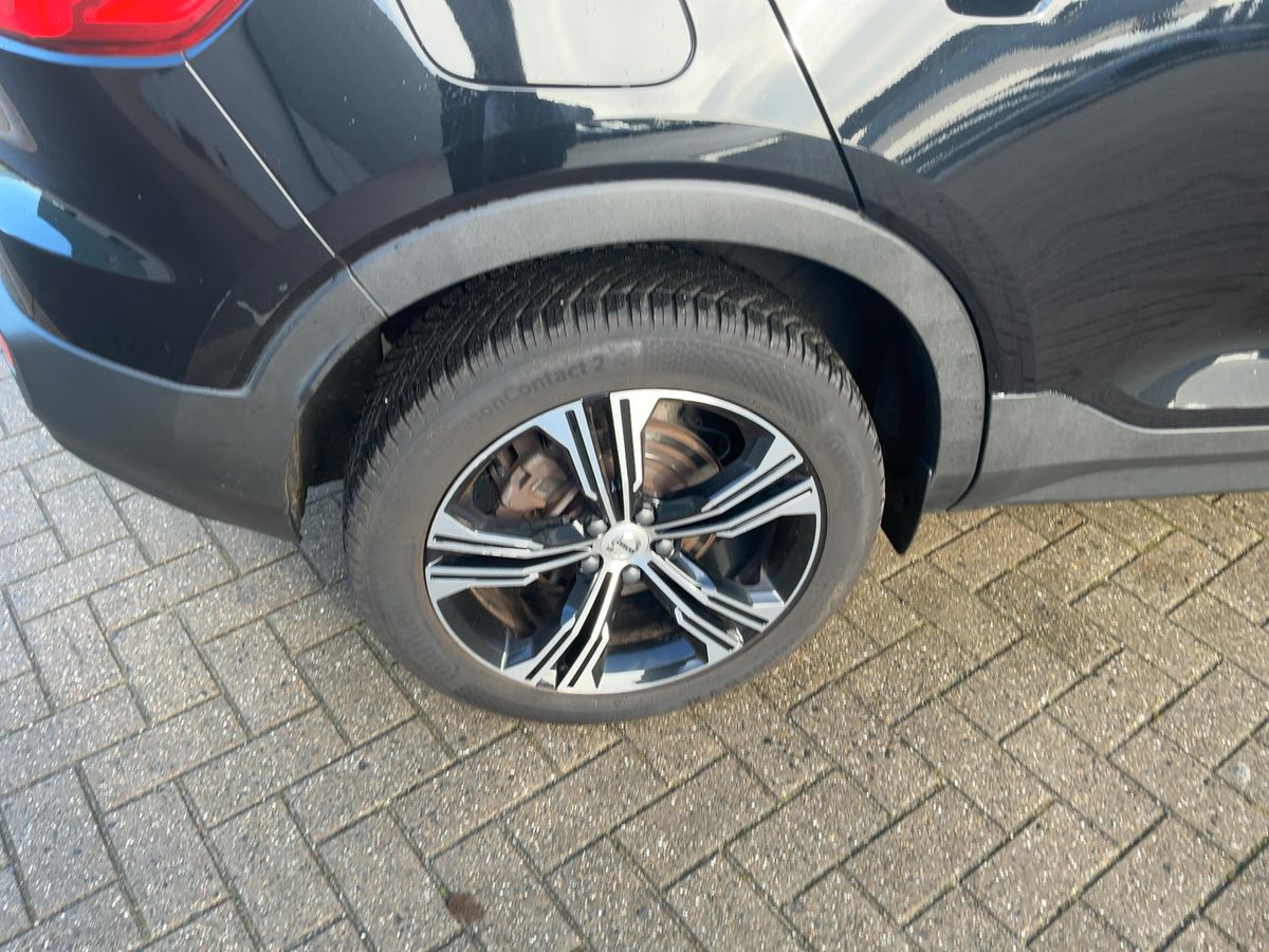 Volvo XC40 2021 — photo 10
