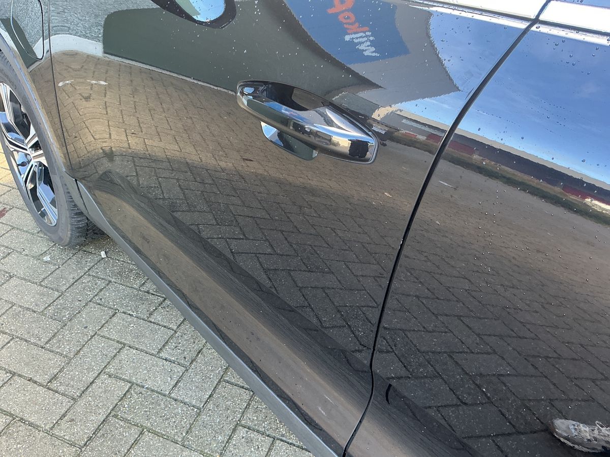 Volvo XC40 2021 — photo 39