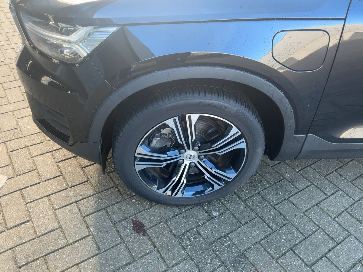 Volvo XC40 2021 — photo 4