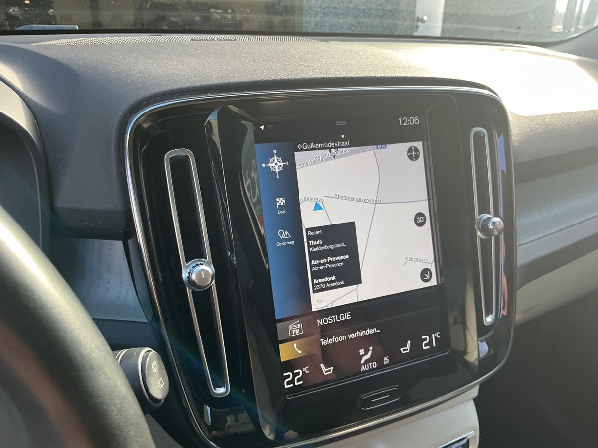 Volvo XC40 2021 — photo 48