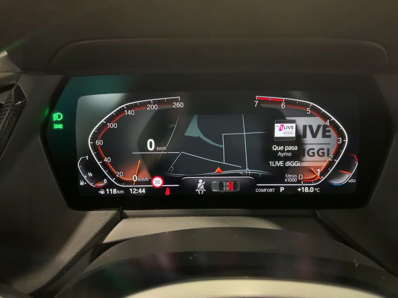 BMW 2er 218i Gran Coupe M Sport — zdjęcie 13