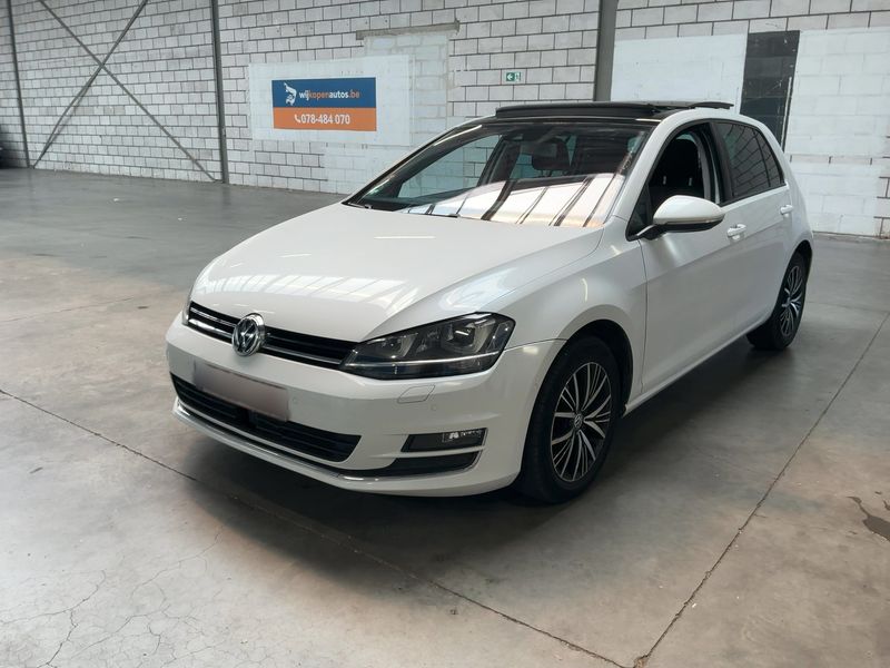 Volkswagen Golf VII 1.6 TDI Allstar BlueMotion Tech