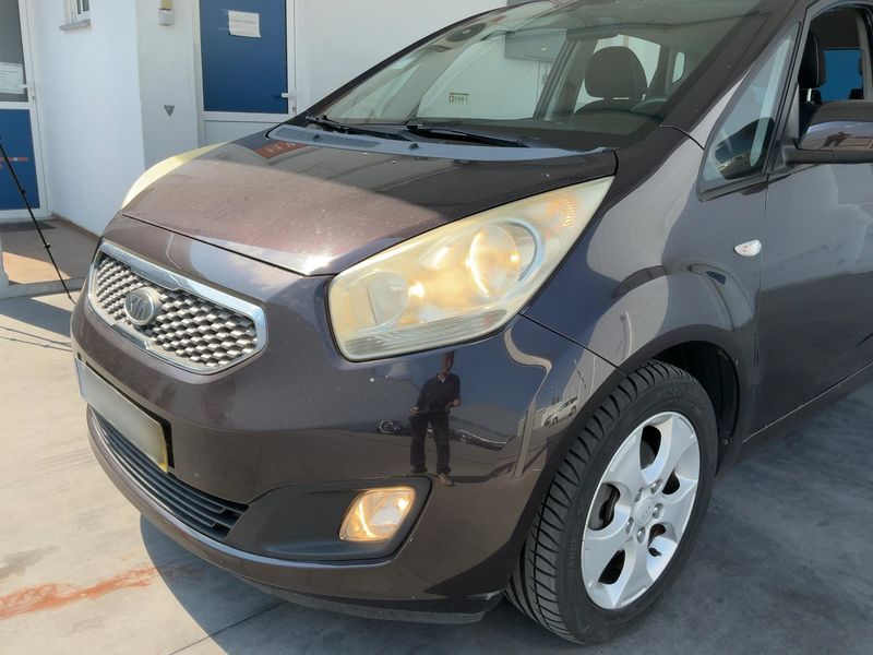 Kia Venga 1.4 CRDi ActivePro — zdjęcie 2