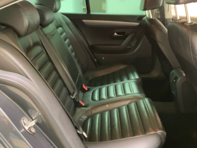 Volkswagen Passat CC 2.0 TDI BlueMotion Tech — zdjęcie 14