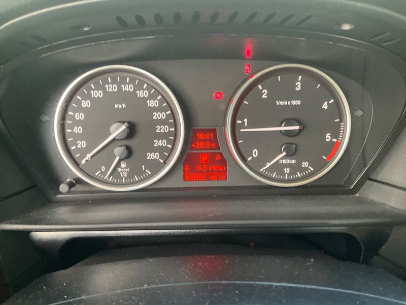 BMW 5er 520d — zdjęcie 13