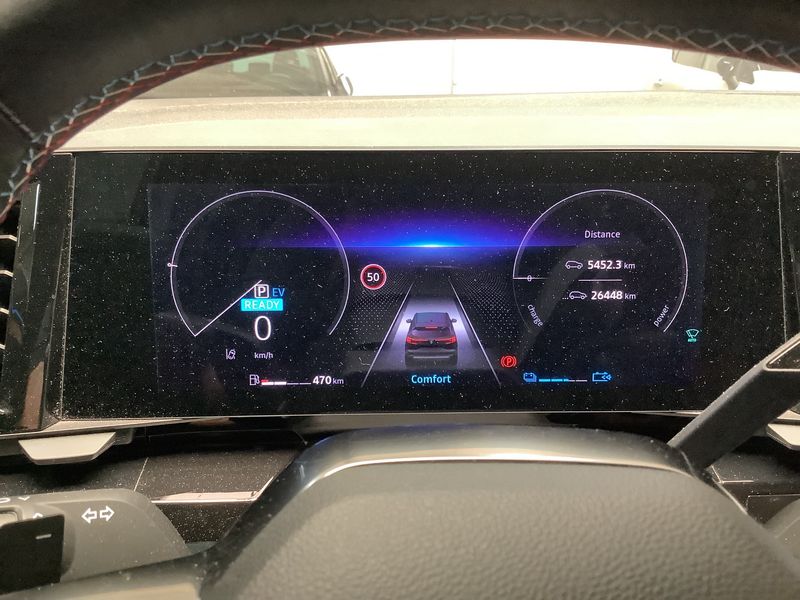 Renault Austral 1.2 Hybrid E-Tech Iconic Esprit Alpine — zdjęcie 13